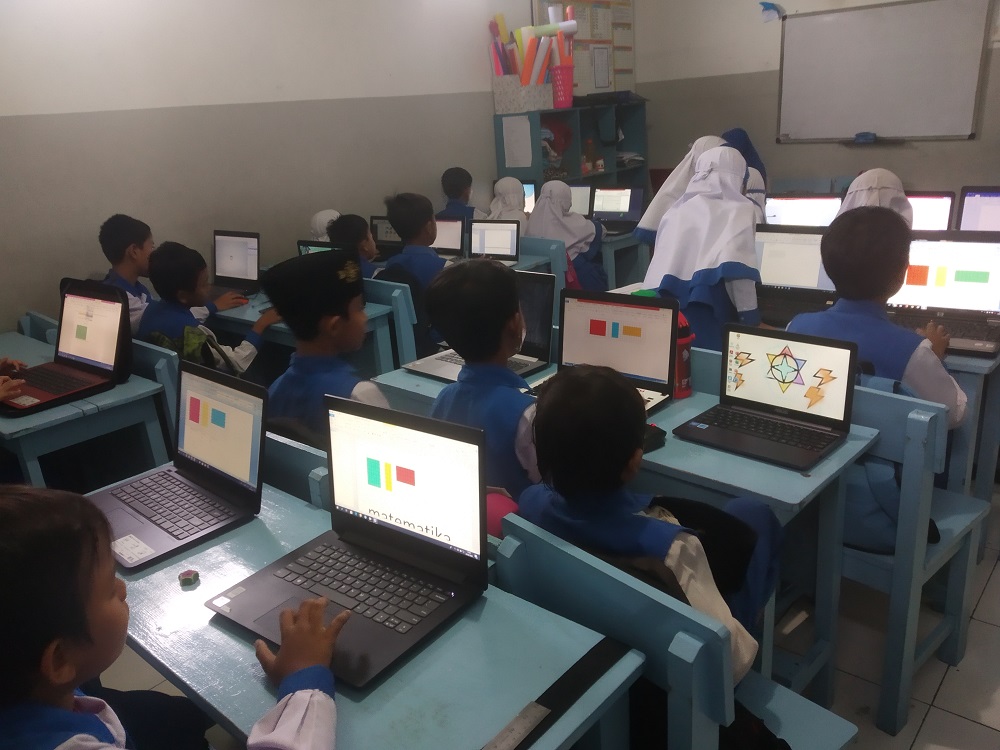 Pendidikan Digital: Tantangan dan Peluang di Daerah Pedesaan